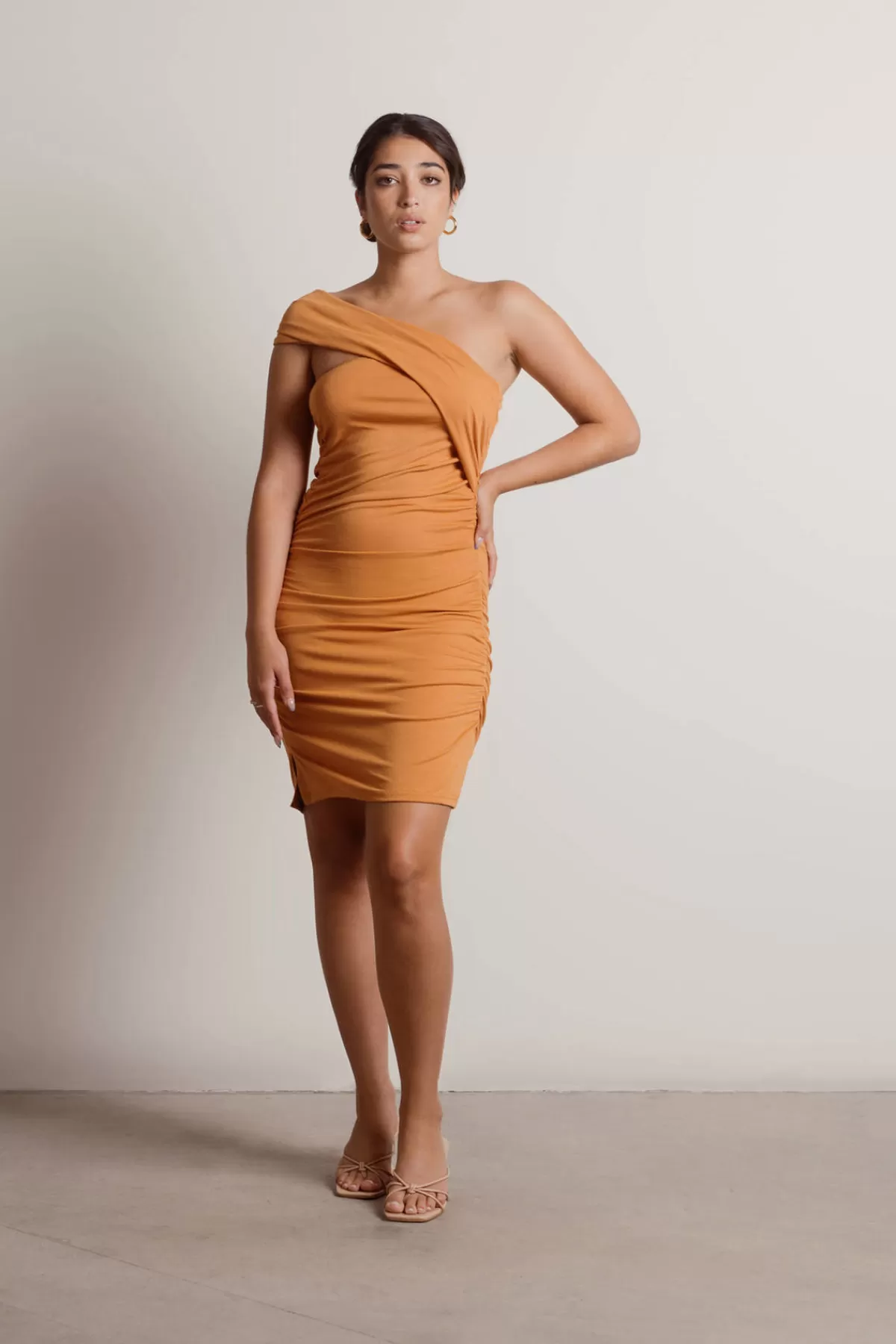 Tobi Anya One Shoulder Ruched Mini Dress - * Bridesmaid Dresses | Bachelorette Party Dresses