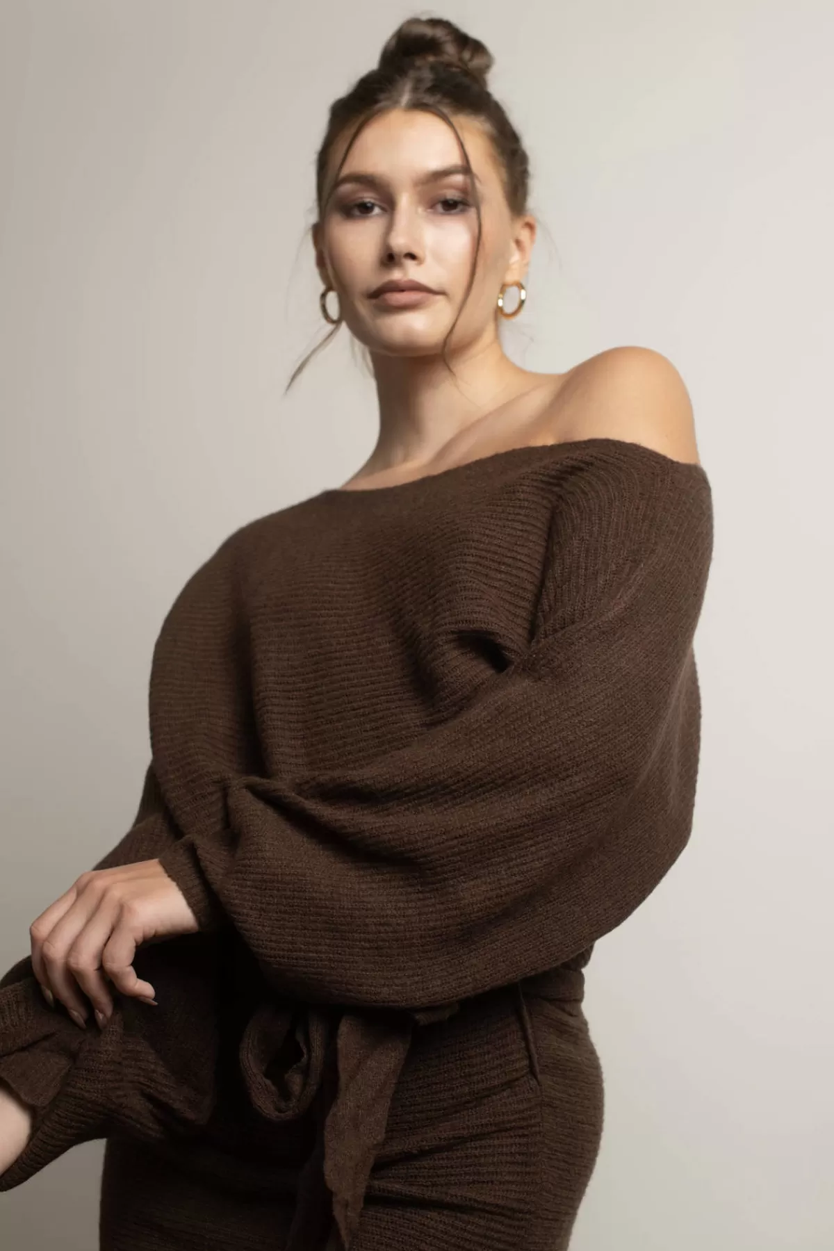 Tobi Arabelle Off The Shoulder Sweater Mini Dress - Chocolate* Bump Friendly Dresses | Airport & Travel Outfits