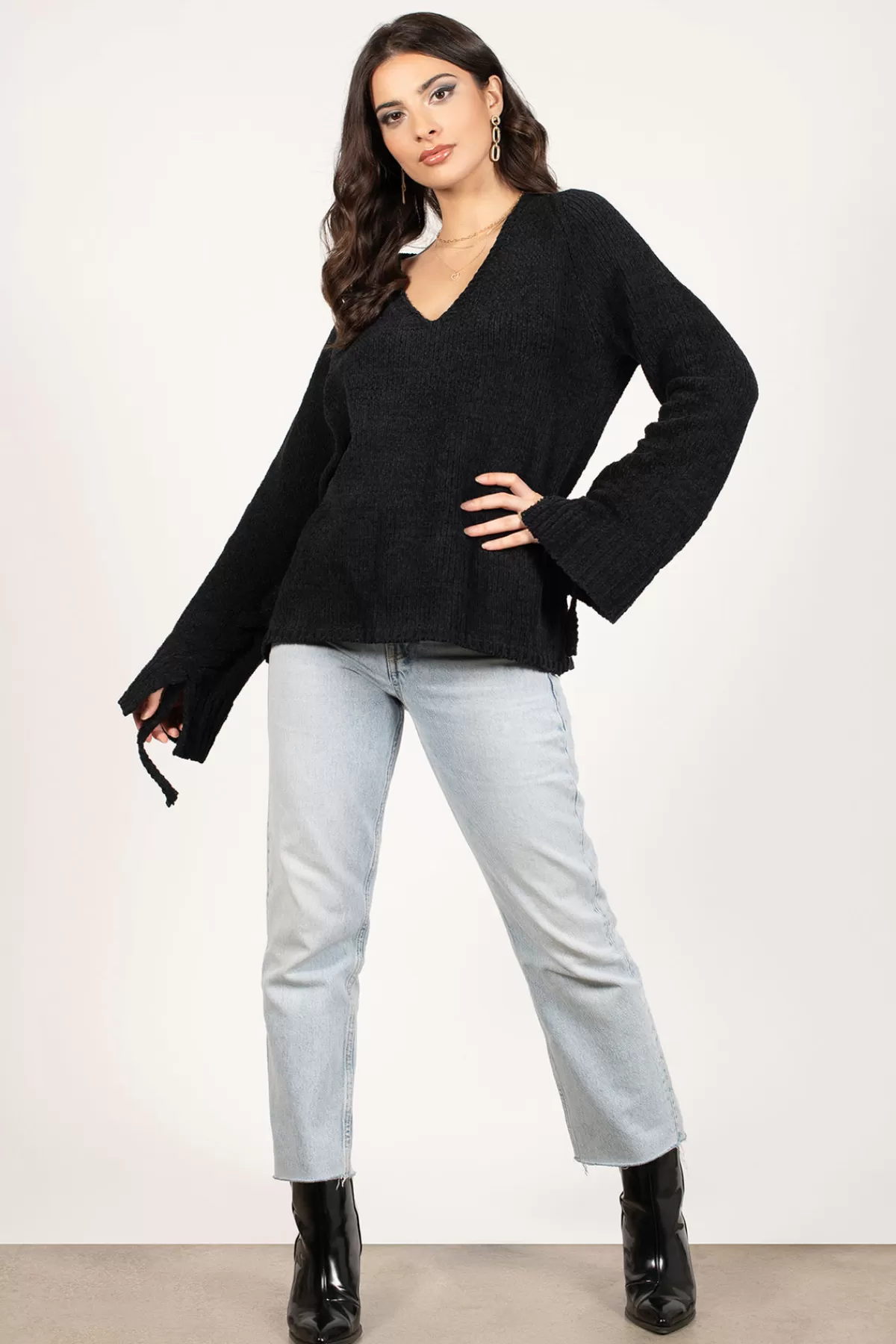 Tobi Bella V-Neck Sweater - * Sweaters & Cardigans