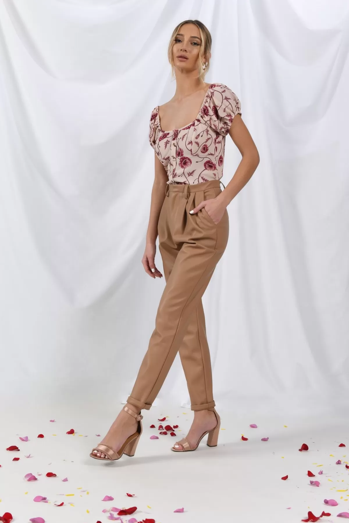 Tobi Britanna Floral Blouse - * Valentines Day Outfits | Blouses & Shirts