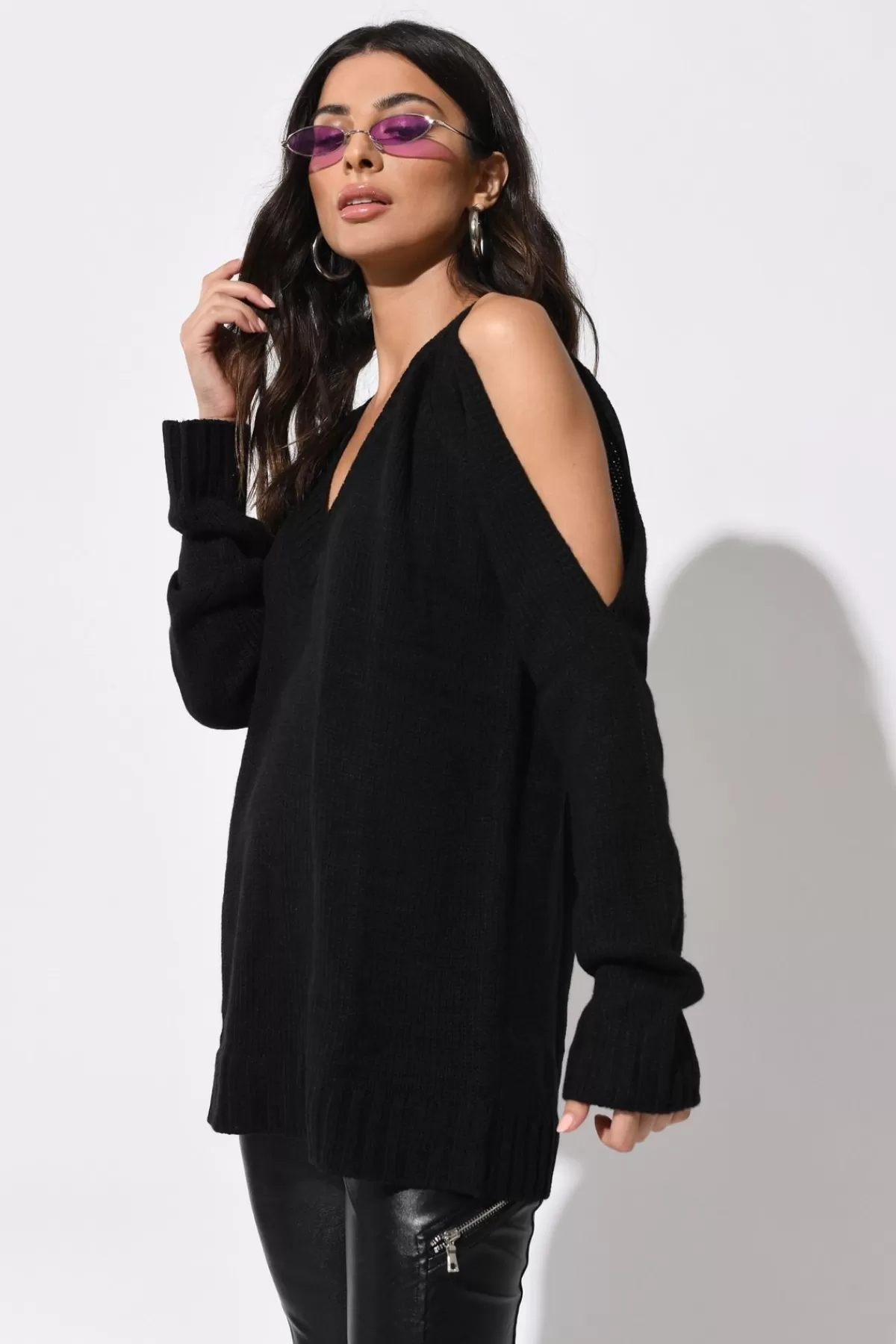 Tobi Camila Cold Shoulder Sweater - Black* Long Sleeve Tops | Sweaters & Cardigans