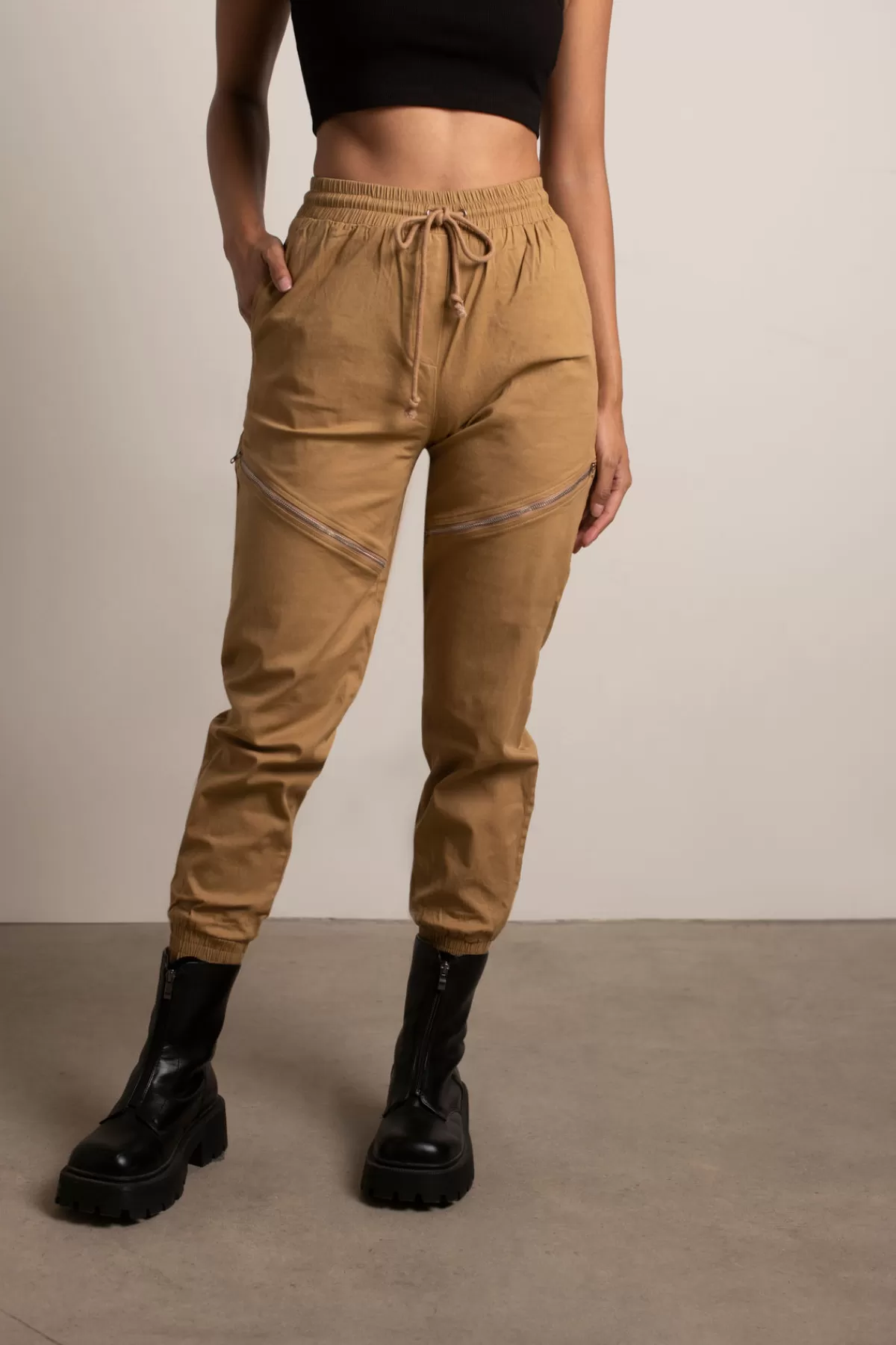 Tobi Concert Ready Jogger Pants - * Jogger Pants | Pants