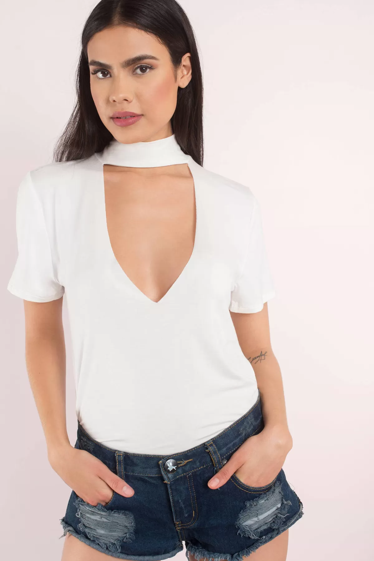 Tobi Distant Daydream Choker Top - * Tees