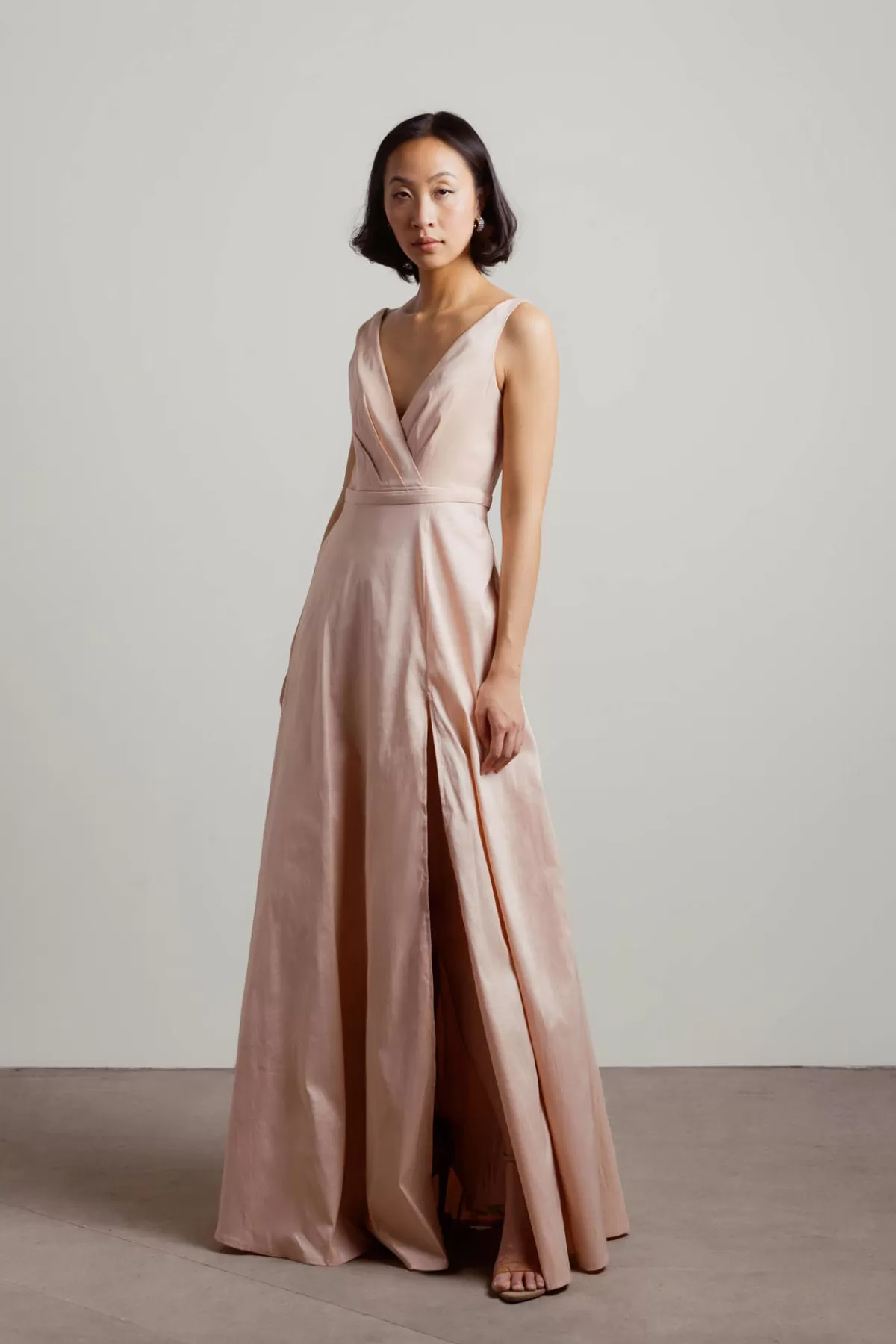 Tobi Fall For You Satin Surplice Maxi Dress - * Mother Of The Bride Groom Dresses | Grandmother Of The Bride Dresses