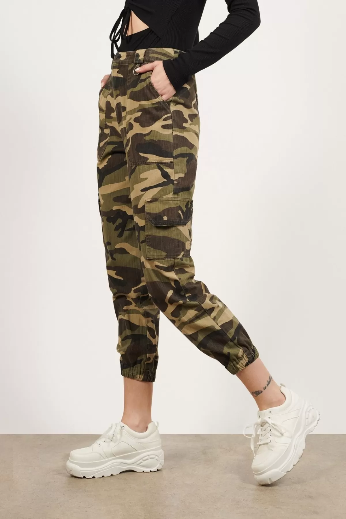 Tobi Hide Outside Jogger Pants - * Halloween Outfits | Pants