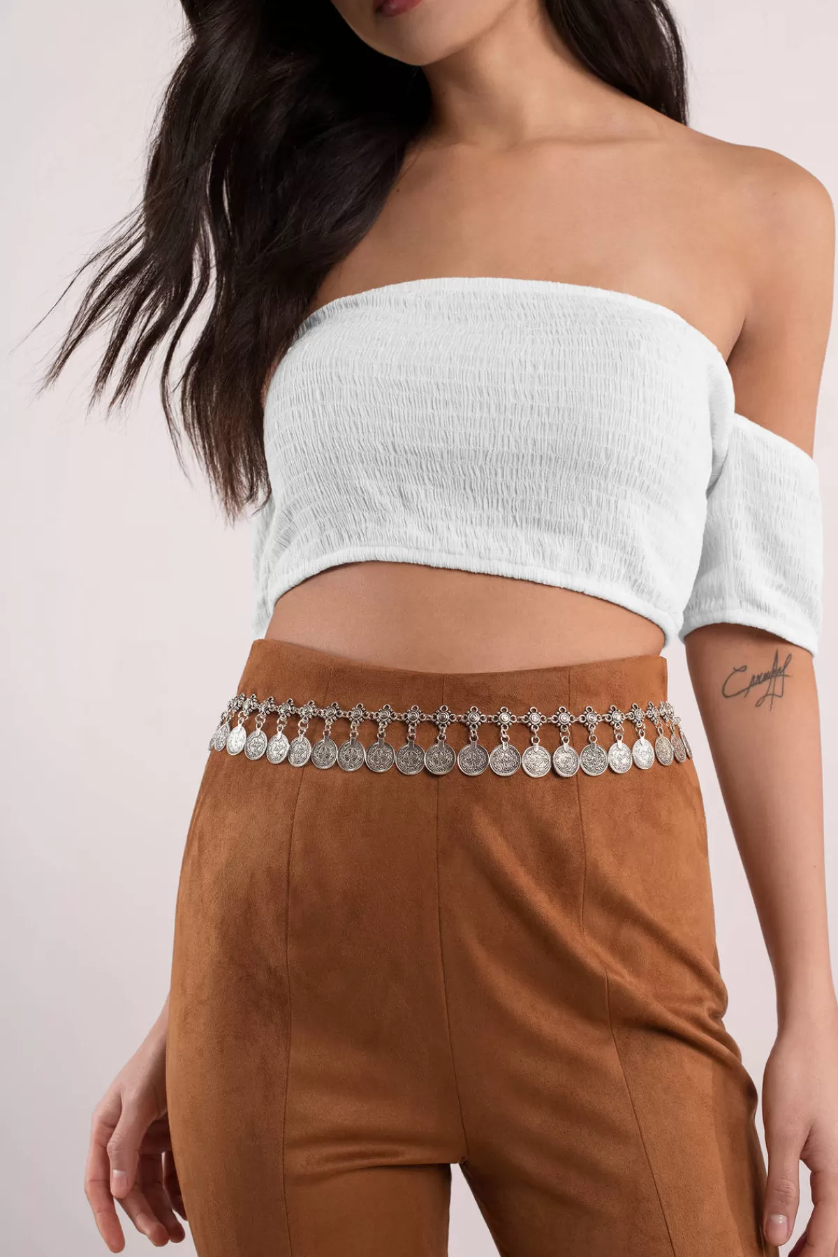 Tobi Hot Line Ring Statement Chain Belt* Belts