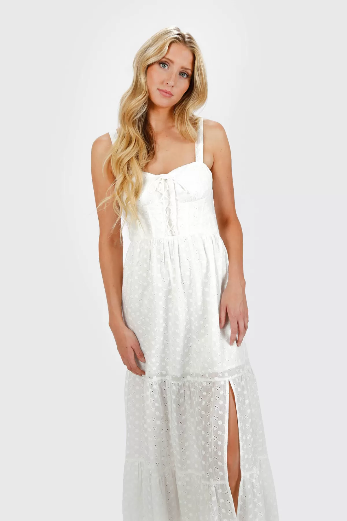 Tobi Jaylynn Eyelet Slit Maxi Dress - * Bump Friendly Dresses | Reception Dresses