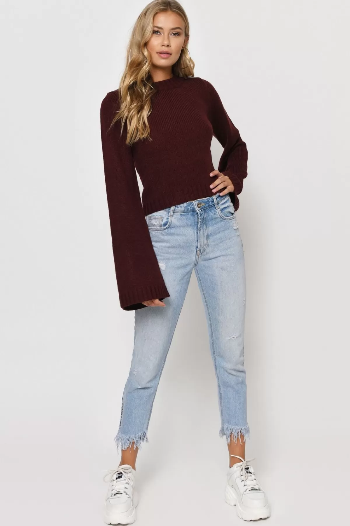 Tobi Jeannie Crop Top - Black* Sweaters & Cardigans | Red Tops