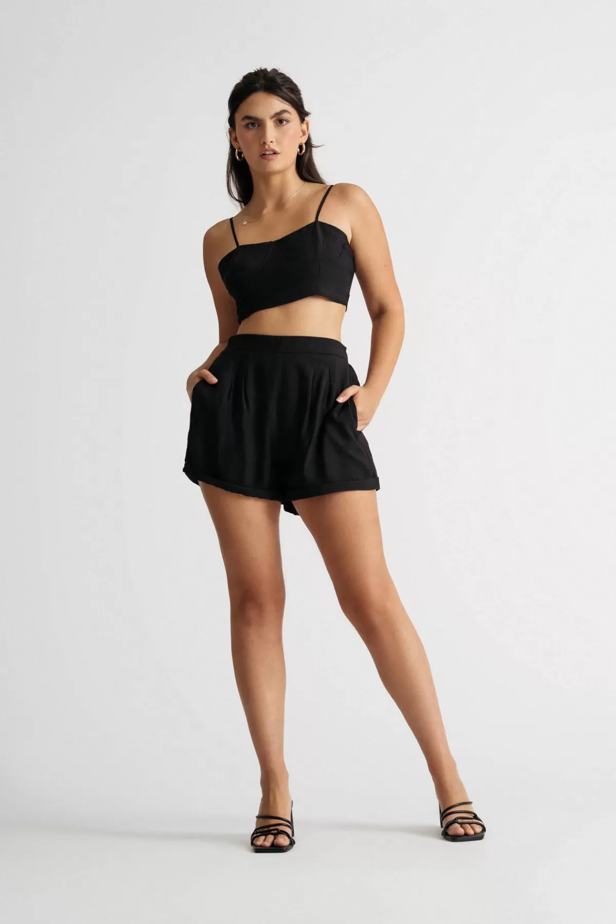 Tobi Jennifer Crop Top And Short Set - * Halloween Outfits | New Years Eve Outfits