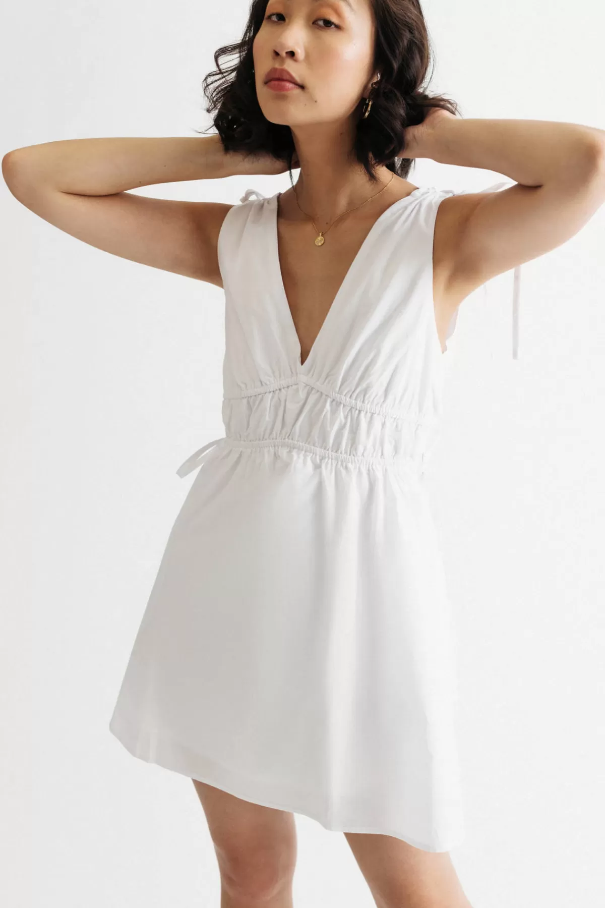 Tobi Jessie White Poplin Side Cutout Skater Dress* Honeymoon Outfits | Casual Wedding Dresses