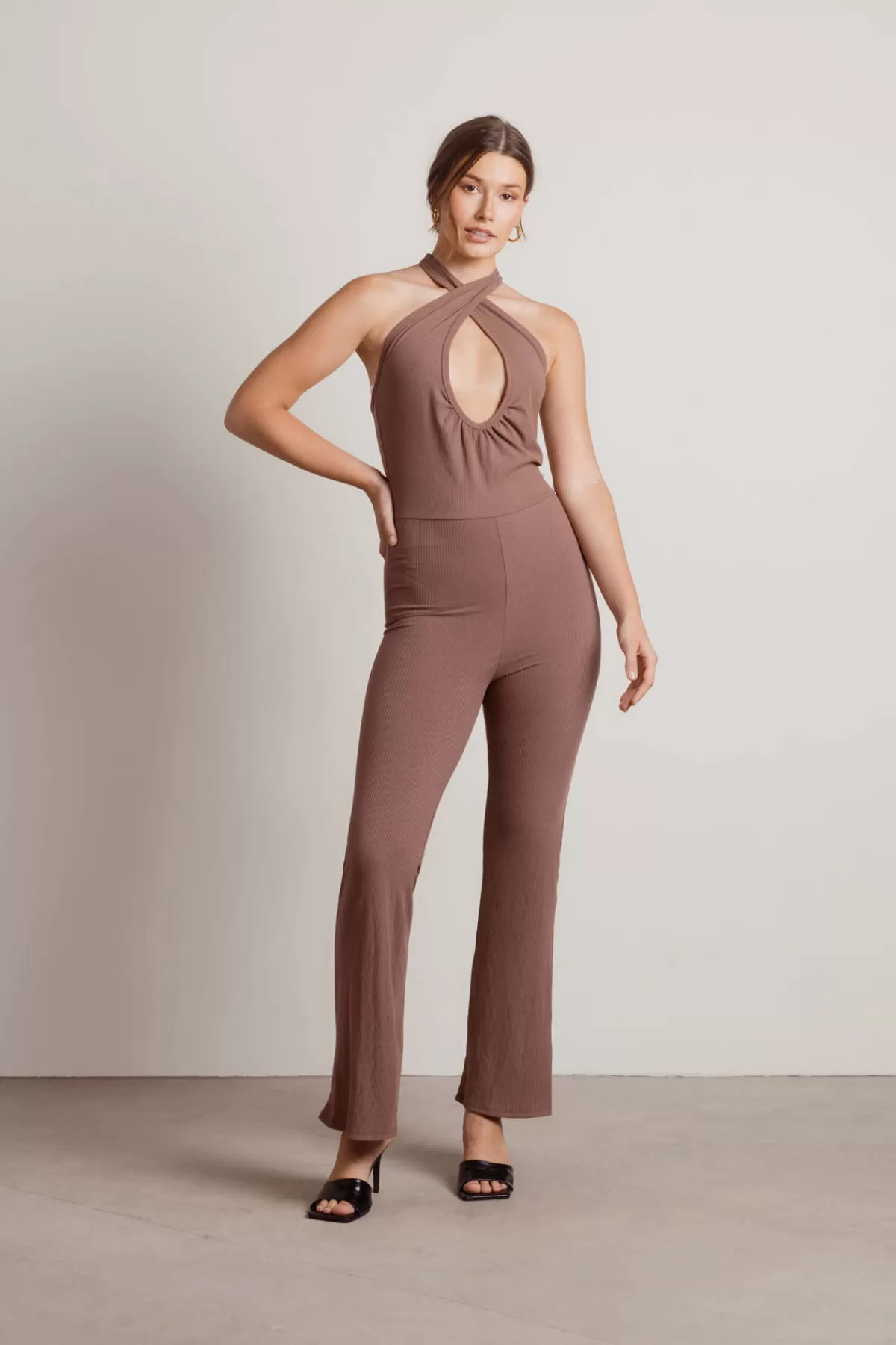 Tobi Keep My Cool Keyhole Jumpsuit - Black* Halloween Outfits | Night Club Outfits