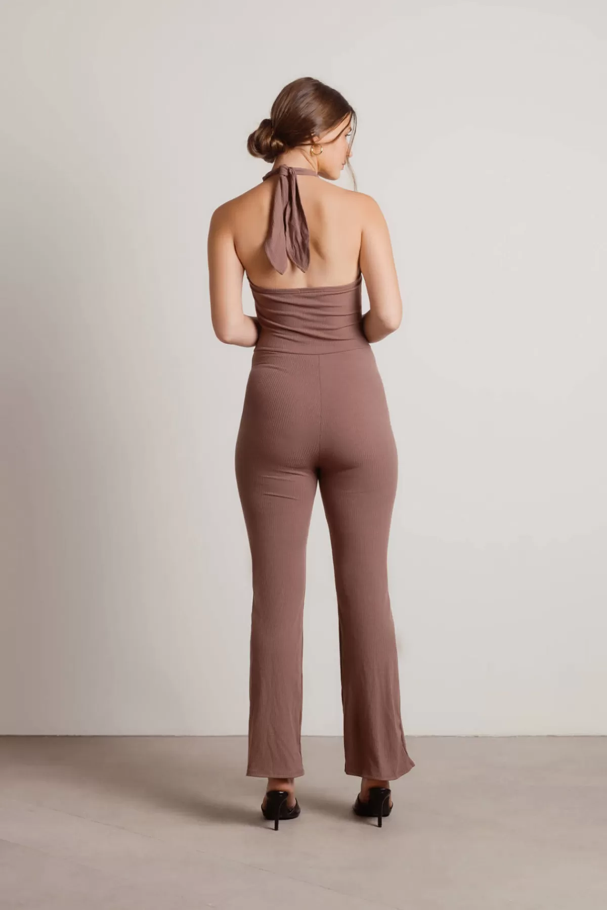 Tobi Keep My Cool Keyhole Jumpsuit - Black* Halloween Outfits | Night Club Outfits