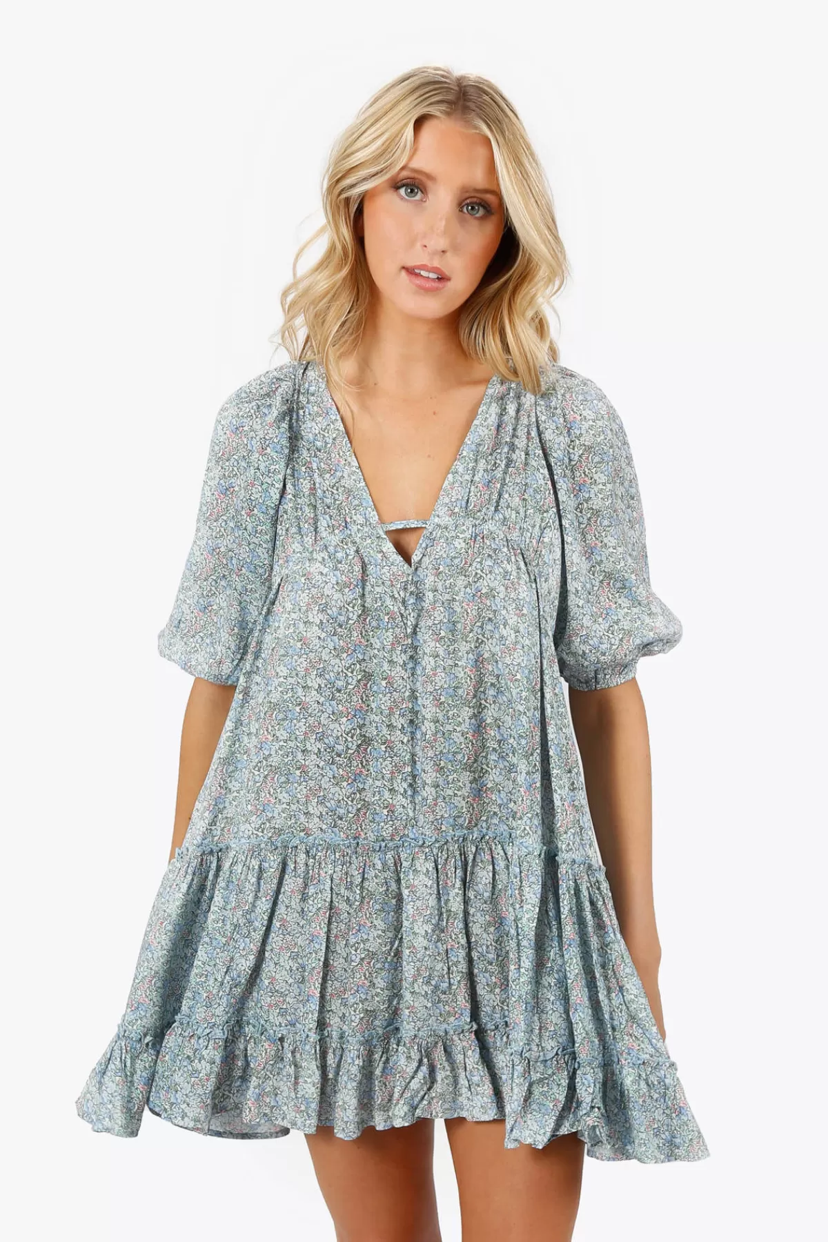 Tobi Layne Floral Tiered Mini Dress - * Honeymoon Outfits | Bump Friendly Dresses