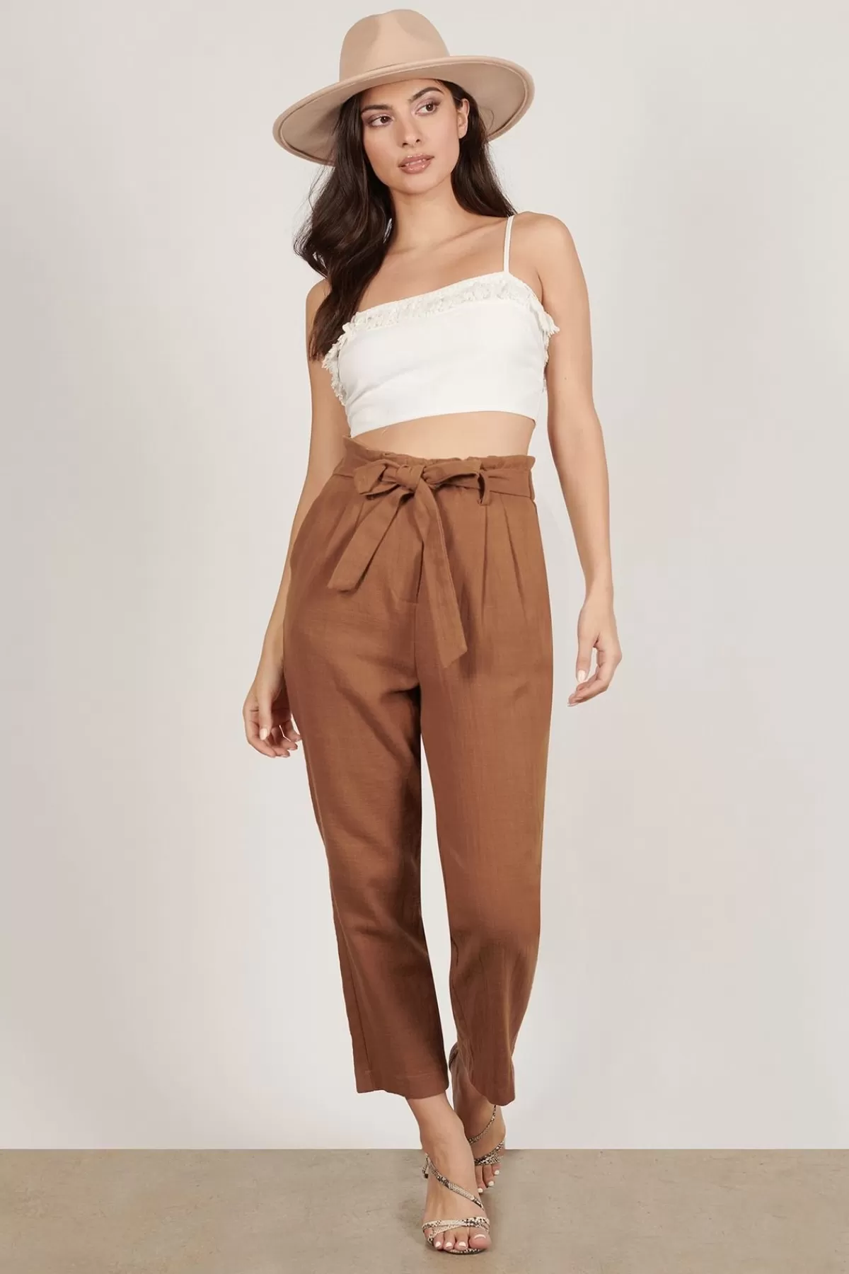 Tobi Lexi Crop Top - Ivory* Beach Vacation Outfits | Halloween Outfits