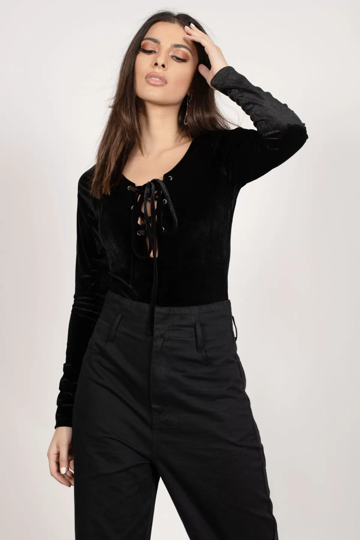 Tobi Lisbeth Lace Up Bodysuit - * Valentines Day Outfits | Long Sleeve Tops