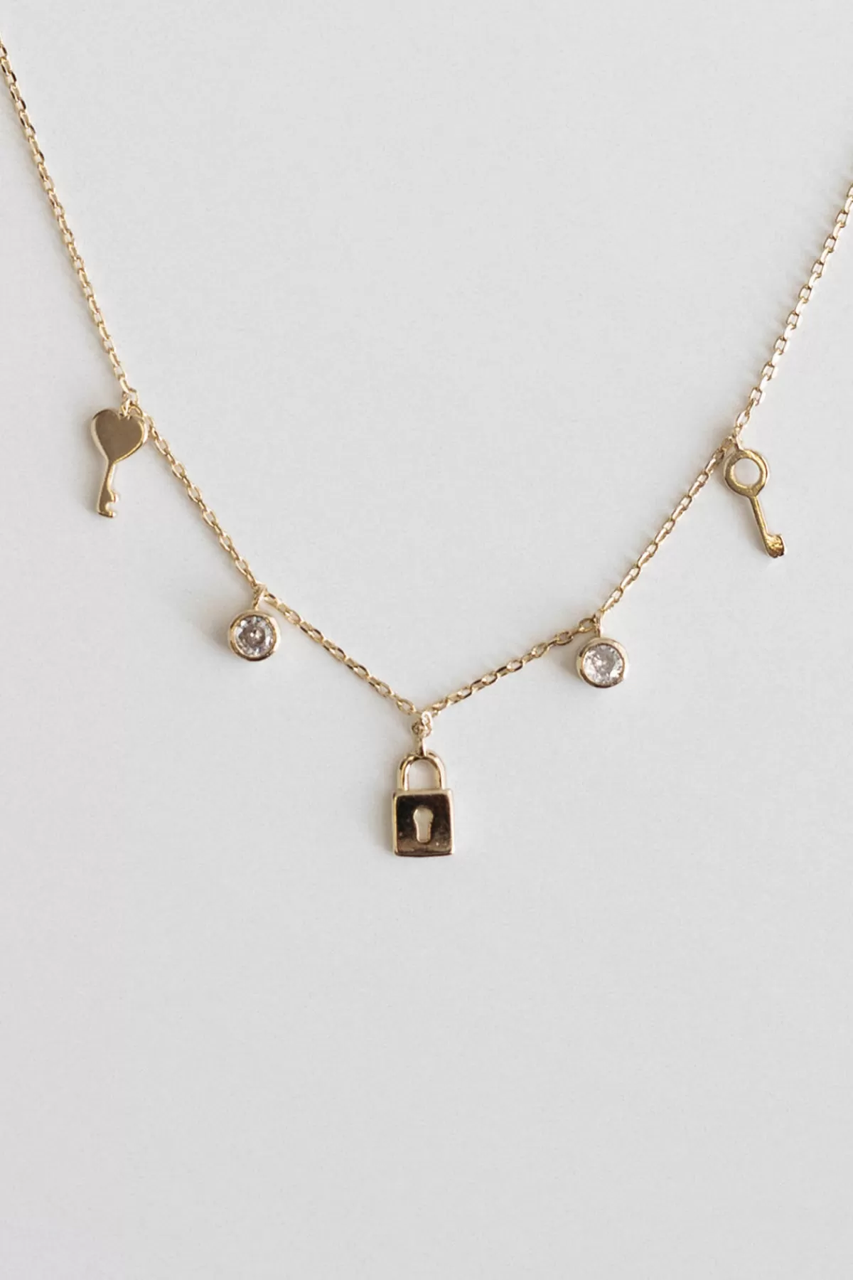 Tobi Lock And Key Charm Necklace - * Halloween Outfits | Jewelry