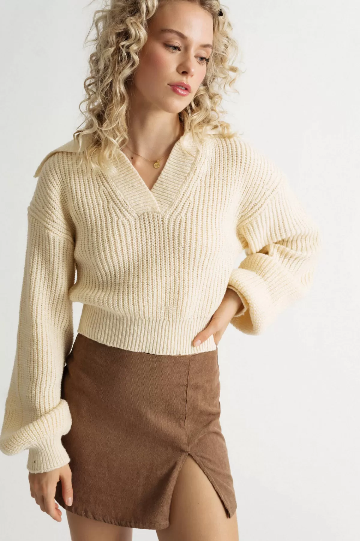 Tobi Nadia Collared Sweater - * Airport & Travel Outfits | Holiday Gift Guide