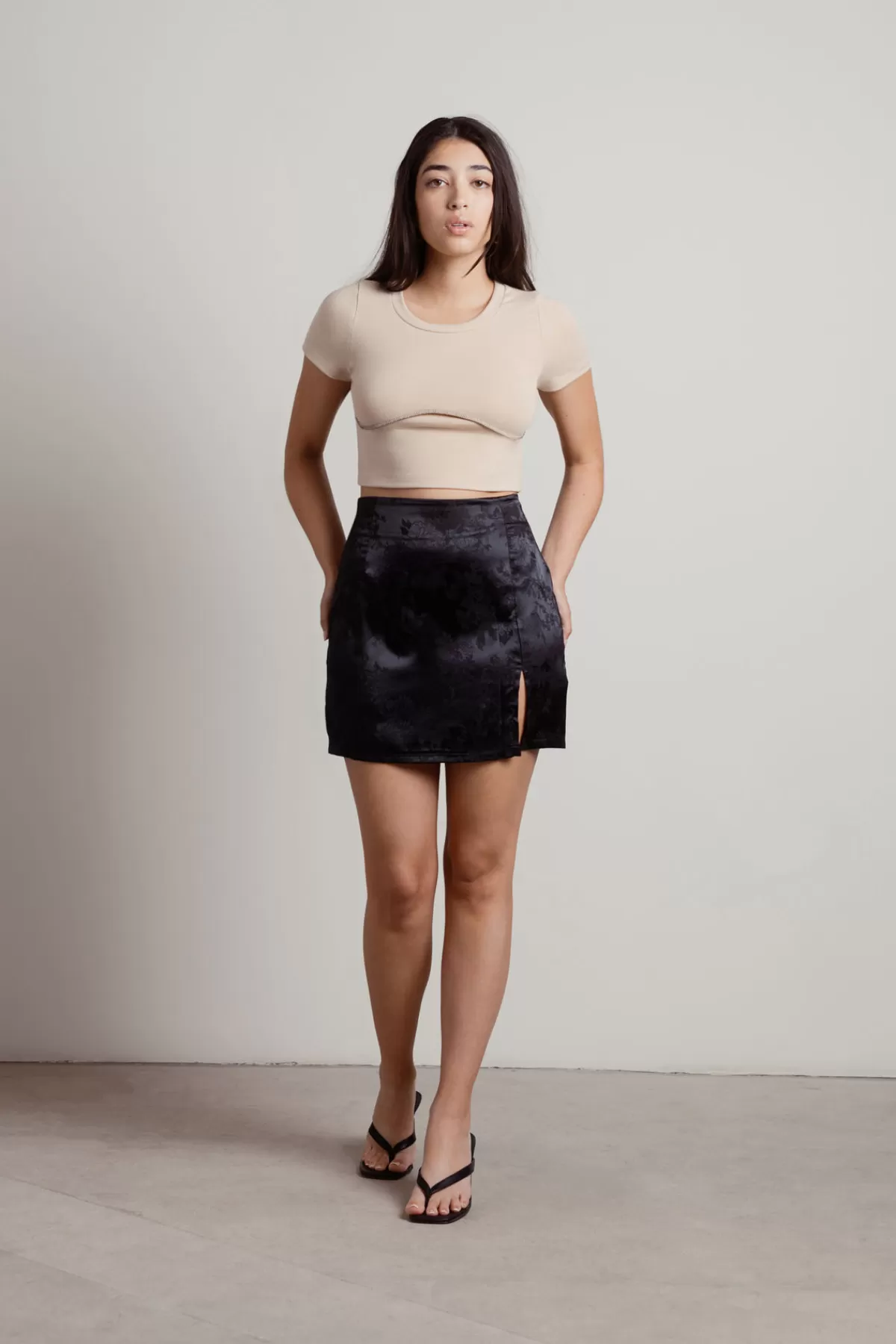 Tobi Nono Crop Top - Sand* Holiday Gift Guide | Tees