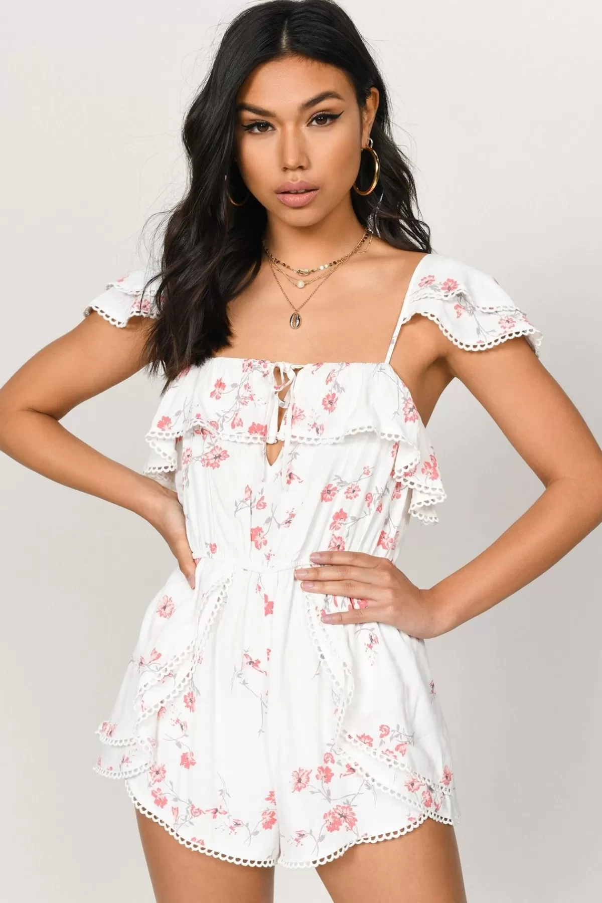 Tobi Sally Floral Romper - * Valentines Day Outfits | Resort Wear