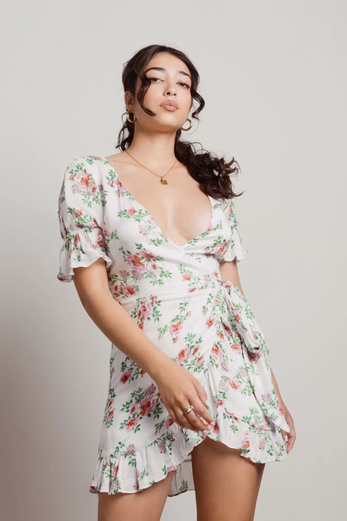 Tobi Some Perspective Floral Plunging Mini Dress - * Honeymoon Outfits | Floral Wedding Guest Dresses