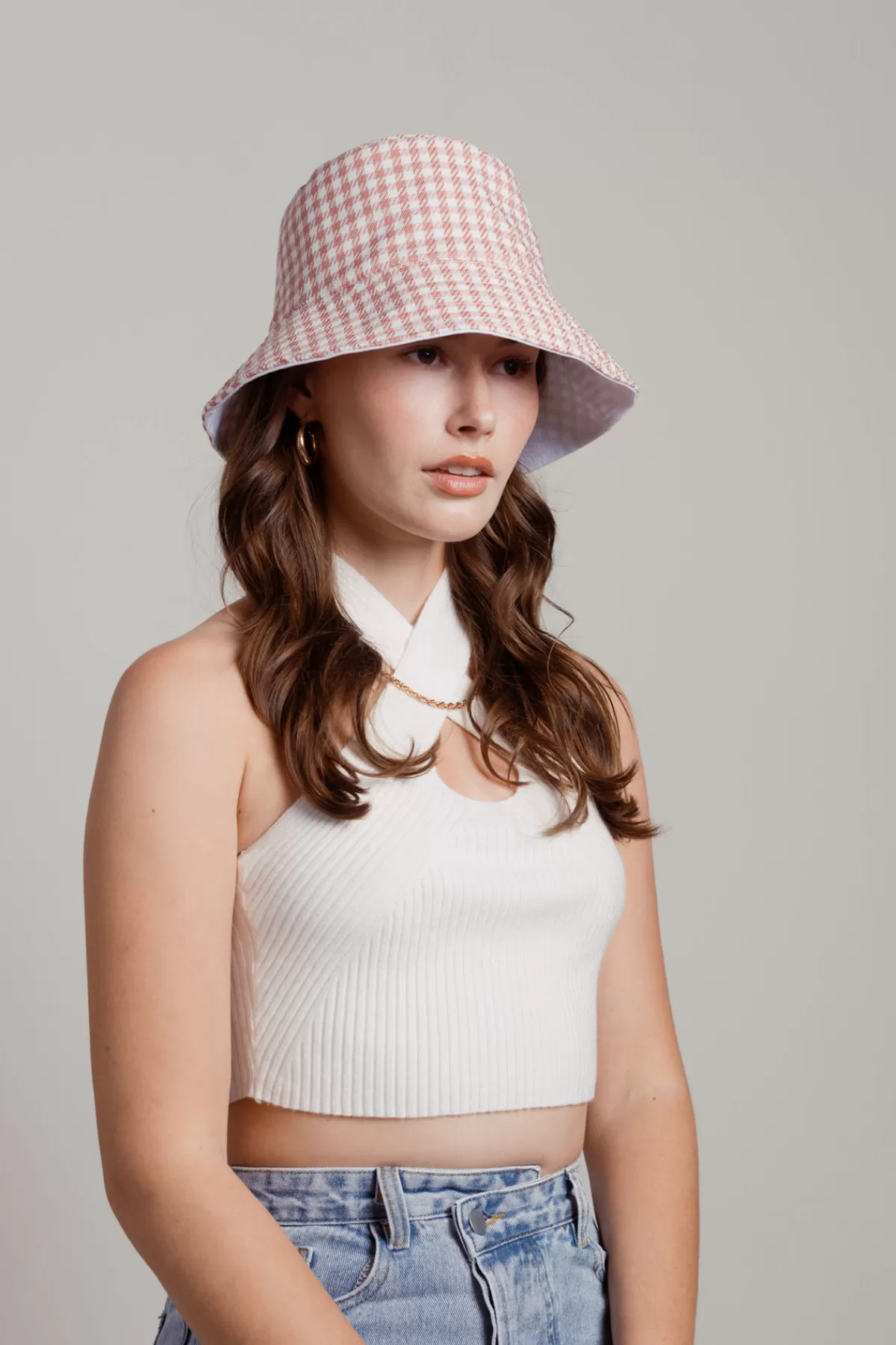 Tobi Sunny Daze Checkered Bucket Hat - * Beach Vacation Outfits | Airport & Travel Outfits