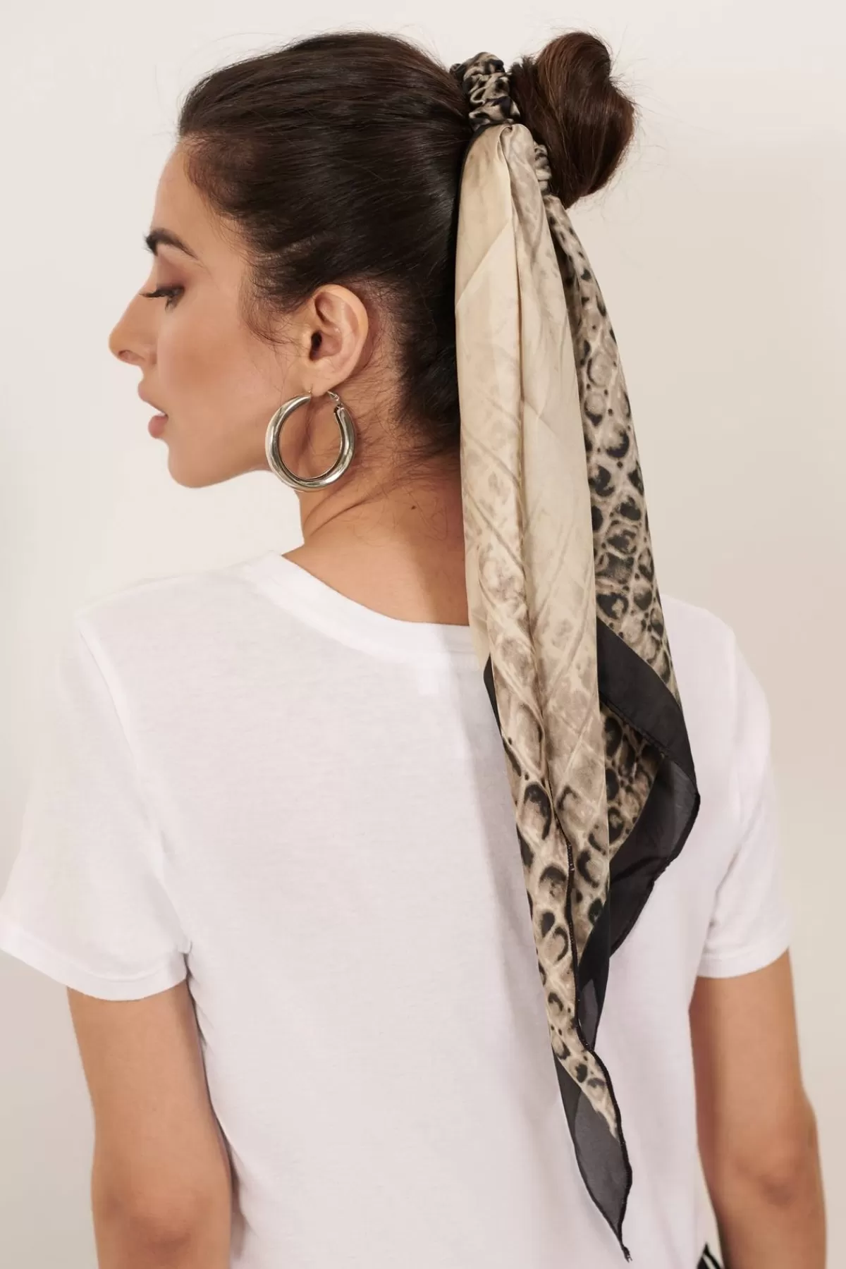 Tobi Sydney Hair Wrap Scrunchie - * Hats & Headwear