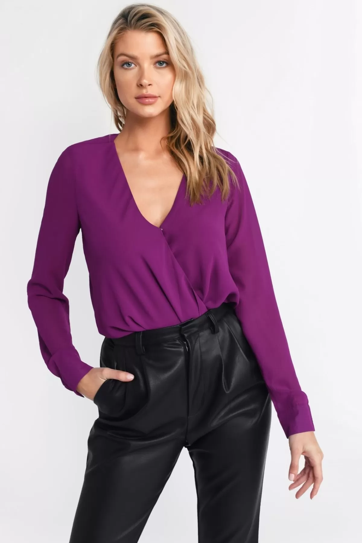 Tobi Unstoppable Surplice Blouse - * Halloween Outfits | Blouses & Shirts