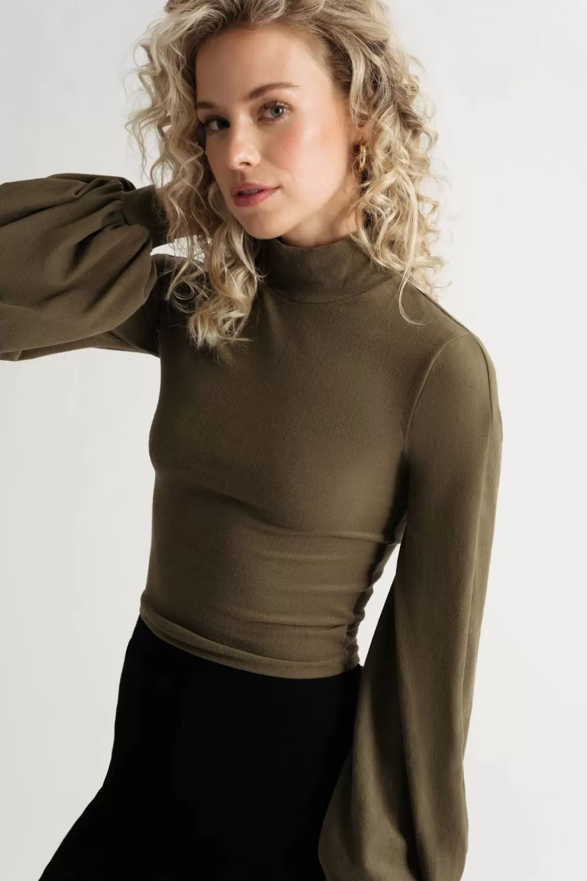 Tobi Winter Basics Crop Top - * Night Club Outfits | New Years Eve Outfits